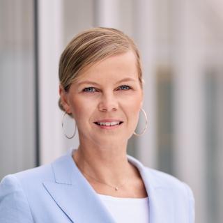 Hen­ri­ke Groth, Master of Arts, Steuerberaterin